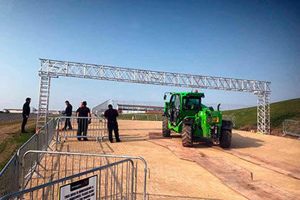 Donington Park Gantry - Image 3