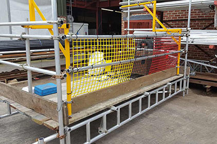 Scaffold Loading Bay Gate - Image 8