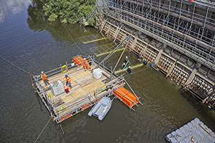 River Severn Eel Screen Installation - Image 7